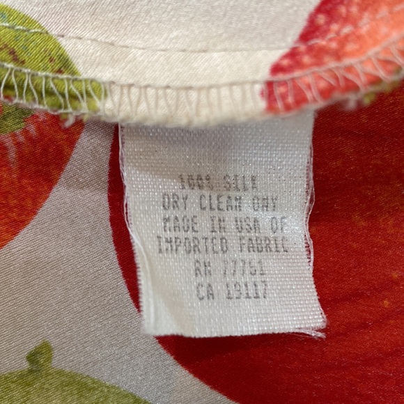 Vintage 90s Y2K πππππRARE Betsey Johnson White Silk Fruit Dress, Size 6 - Picture 4 of 16